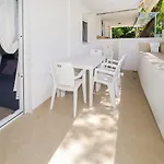 דירה Alekos Garden House 2 Bedrooms 6 Guests *